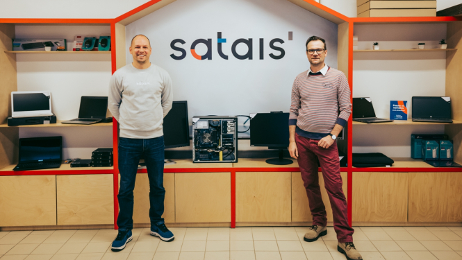 satais