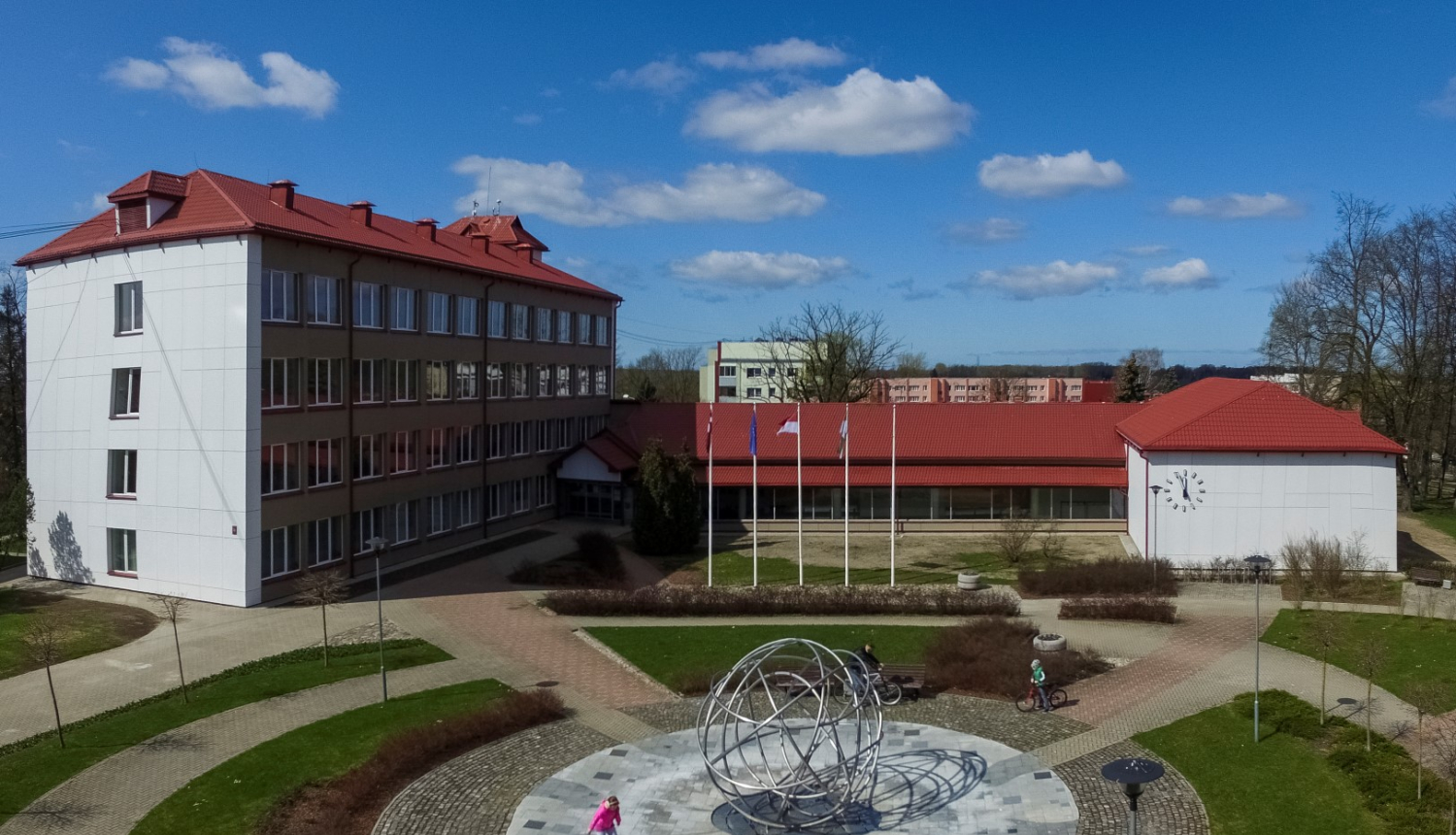 Noslēgušies Limbažu novada pašvaldības administratīvās ēkas energoefektivitātes paaugstināšanas būvdarbi