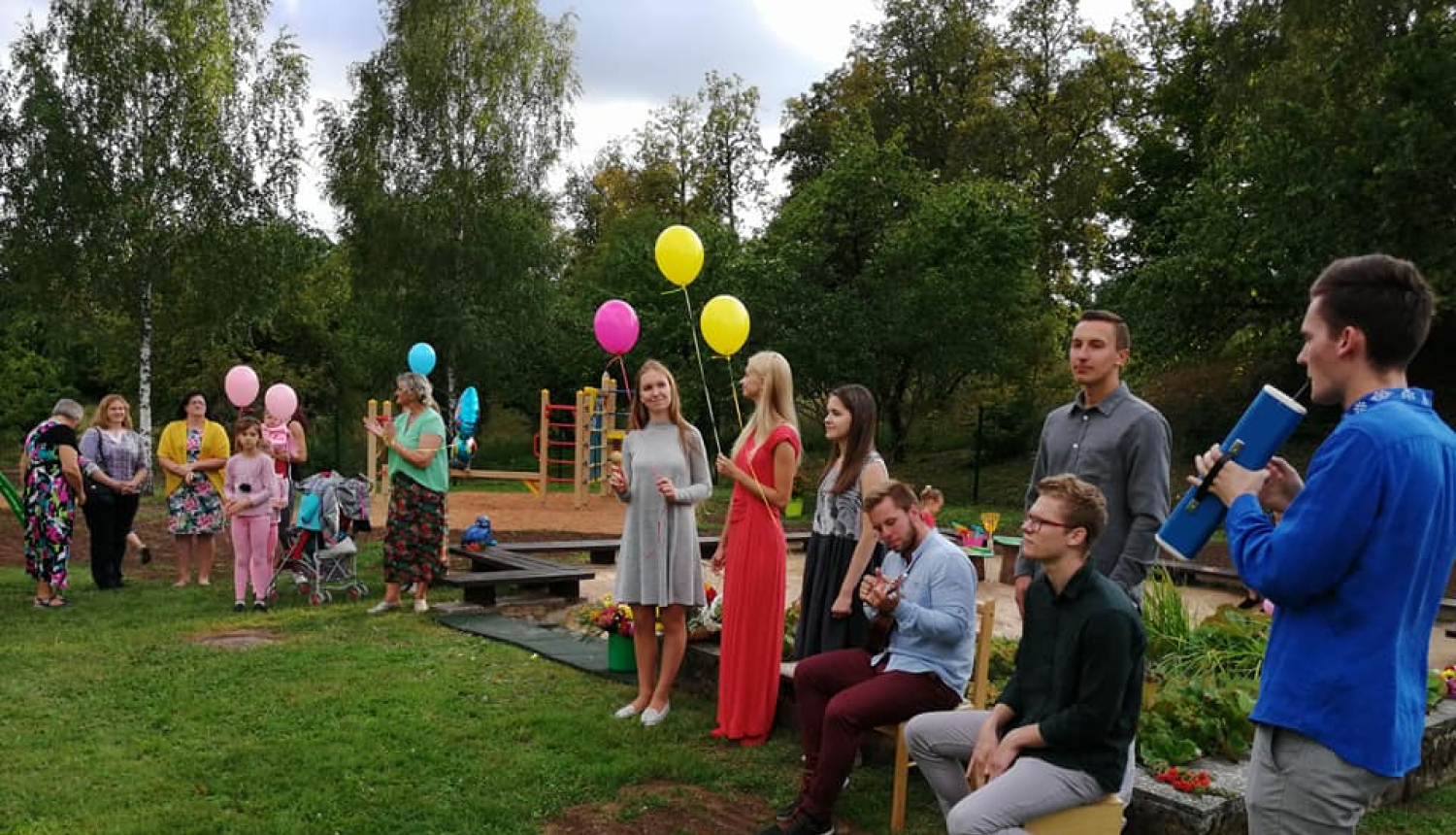 Vidrižos izveidots bērnu rotaļu laukums