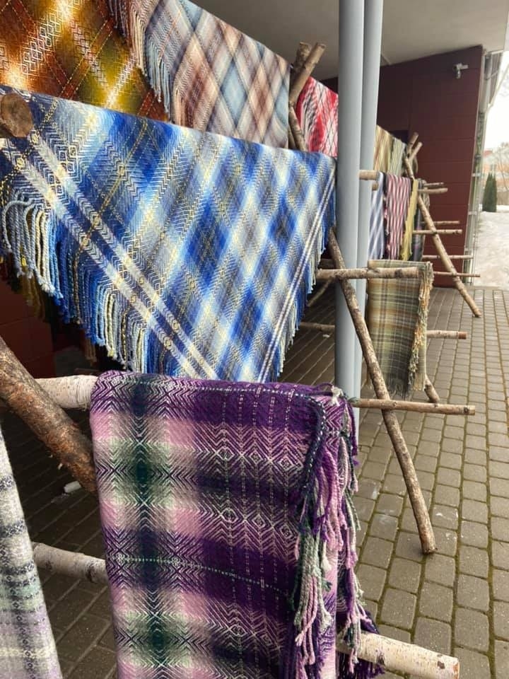 Pie Limbažu kultūras nama izstādīti TLMS 
