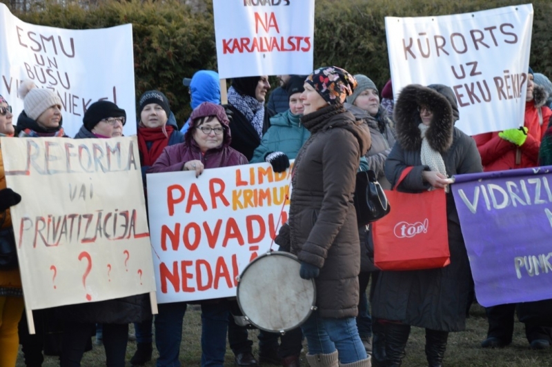 Aprit gads kopš piketa, kurā iedzīvotāji iebilda iecerei dalīt Limbažu un Krimuldas novadu teritorijas