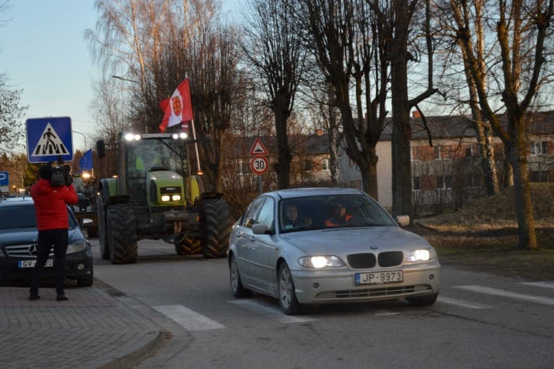 Aprit gads kopš piketa, kurā iedzīvotāji iebilda iecerei dalīt Limbažu un Krimuldas novadu teritorijas