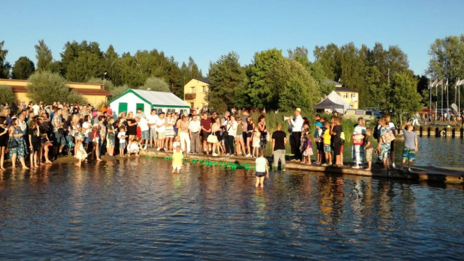 Labdarības Bumbu rallijā Limbažos izdodas piesaistīt 915 eiro vietējo projektu realizācijai