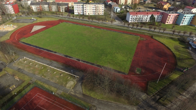 Limbažu novada pašvaldība noslēgusi līgumu par Limbažu stadiona skrejceļa seguma atjaunošanu