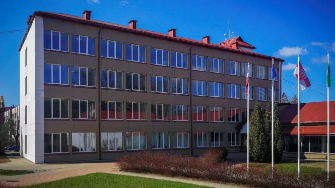 Limbažu novadā īsteno ESF finansēto projektu “Karjeras atbalsts vispārējās un profesionālās izglītības iestādēs”