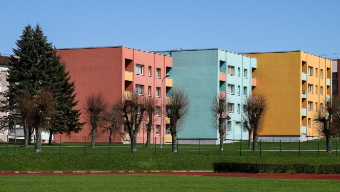 Līdz 29.maijam atkārtoti iespējams pieteikties līdzfinansējumam daudzdzīvokļu dzīvojamo māju sakārtošanai pagastos