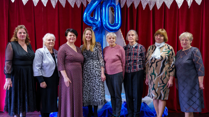 40