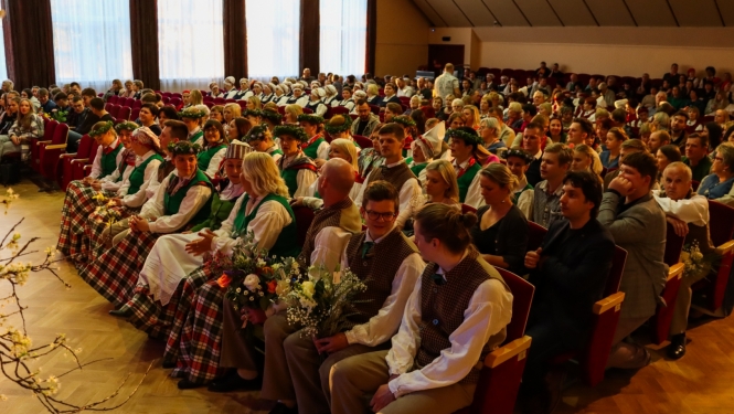 Dziesmu svētki