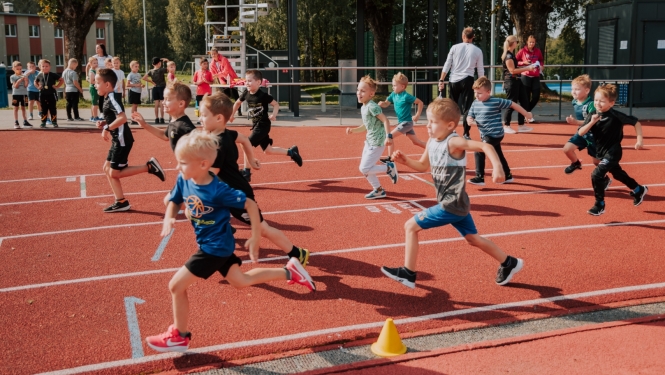 Skrējiens Limbažiem ir 800