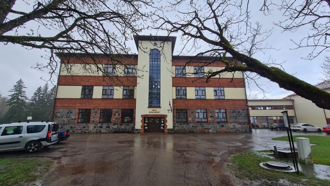 pales skola2