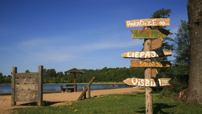 Skultes pagasta Vārzu pludmalē un Limbažu Lielezera pludmalē peldēties atļauts