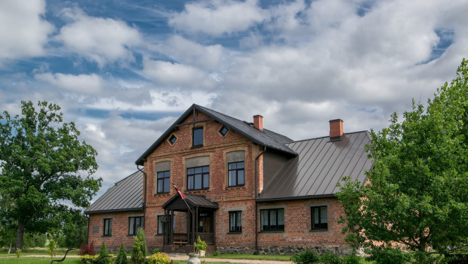 Kultūras izglītības centrā “Mengaiļa sēta” veiks apkures un ūdensvada izbūvi