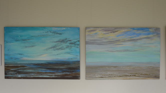Limbažu novada pašvaldības administratīvās ēkas foajē apskatāma gleznotājas Baibas Apsītes darbu izstāde ‘’Jūra. Dažādas noskaņas’’
