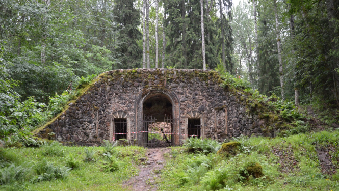 Piešķir finansējumu Bīriņu pils kapeņu restaurācijai