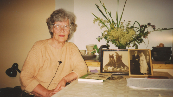 Viļķeniete Inta Krūmiņa Okupācijas muzeja video stāstu sērijā "Bērnība. Pieci stāsti par"