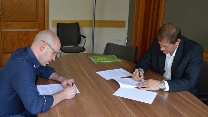 Pašvaldība noslēdz sadarbības līgumu ar SIA “Skultes kokosta” par ERAF projekta īstenošanu