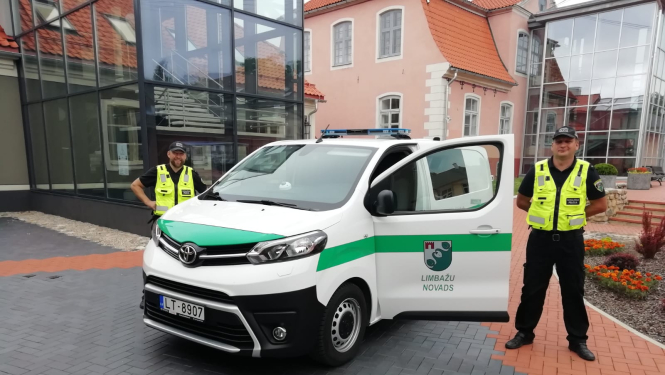 Limbažu novada dome pašvaldības policijas vajadzībām iegādājusies atbilstošu auto