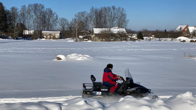 Lādezerā un Ozolainē izveidota slēpošanas trase