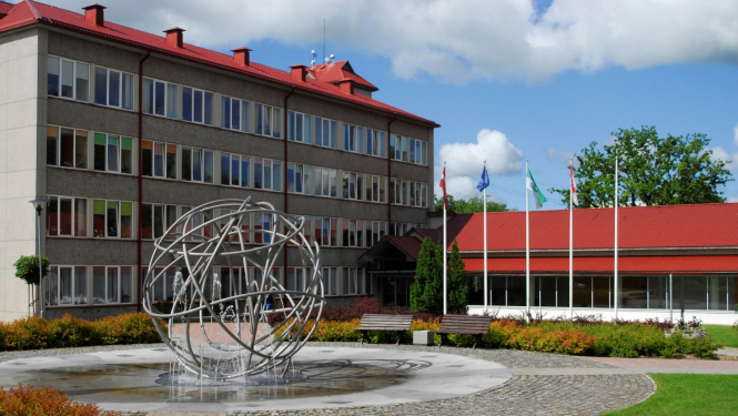 Limbažu novada pašvaldība ir iesaistījusies projekta "Profesionāla sociālā darba attīstība pašvaldībās" īstenotā pilotprojektā