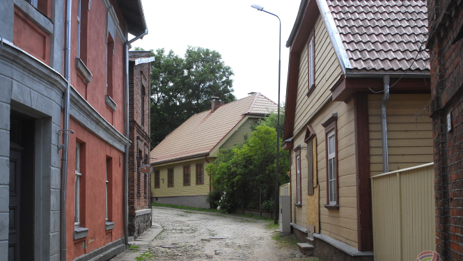 Pašvaldība izsludina projektu konkursu „Limbažu vēsturiskā centra ēku fasāžu un jumtu renovācija 2018”