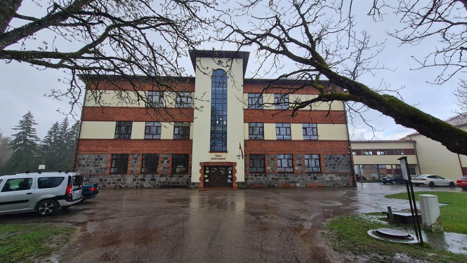 pales skola2