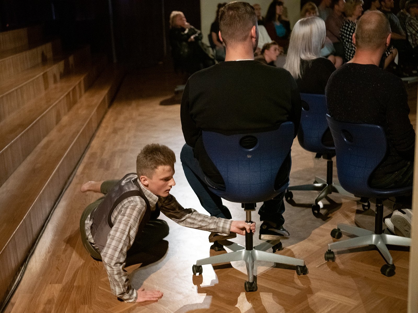 TDA “Katvari” Dejas izrāde "33 minūtes tur..." Foto: Agnis Šmits