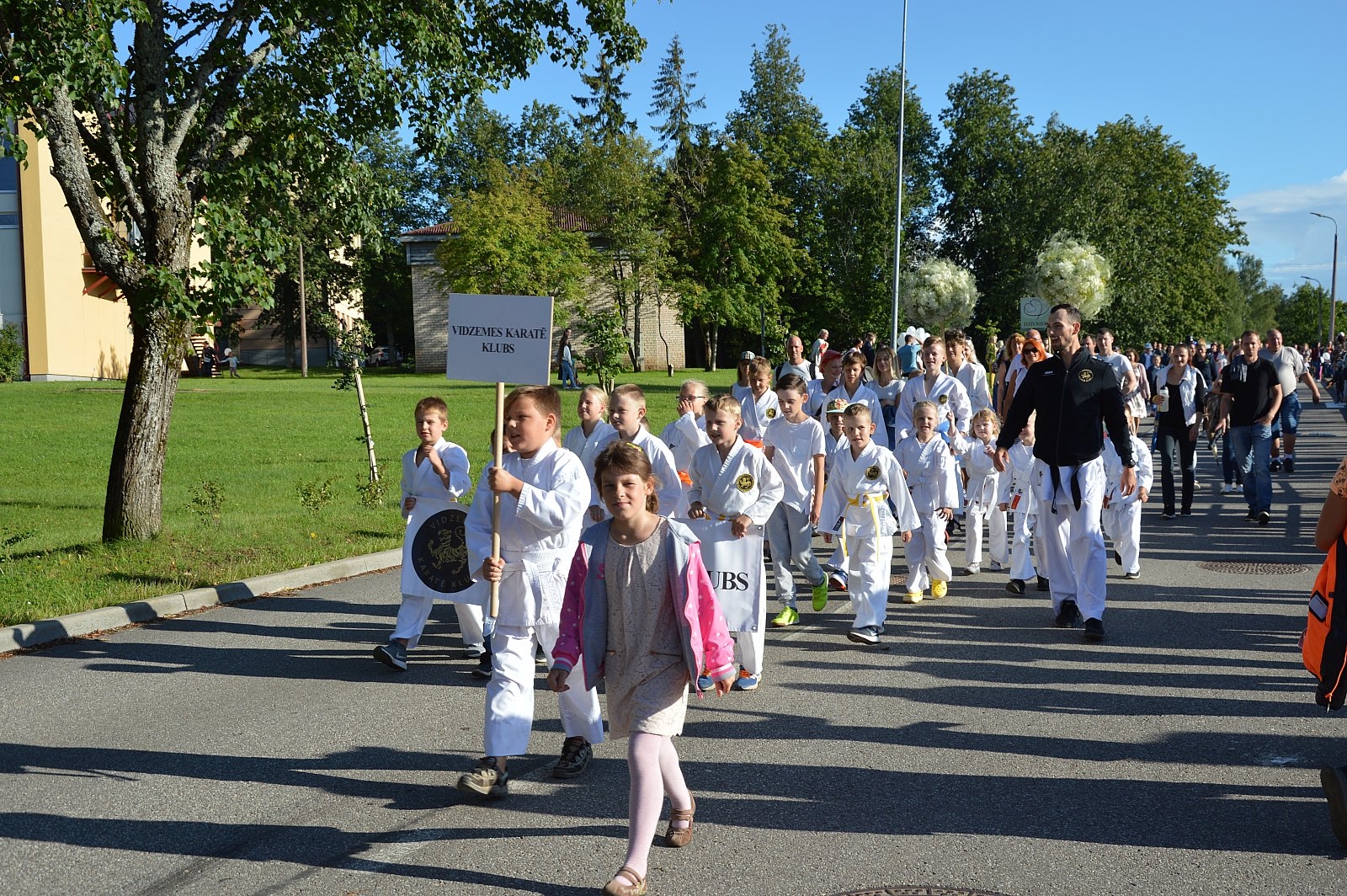 Limbažu pilsētas svētku gājiens 31.07.2020. Foto: Aija Kamala