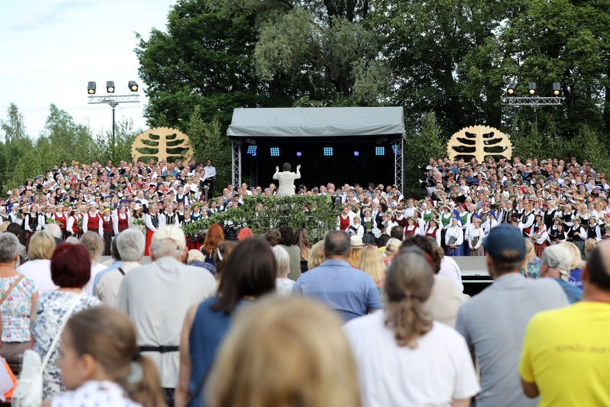 Emiļa Melngaiļa 145. gadu jubilejai veltītie mūzikas svētki (Foto: Evija Trifanova)