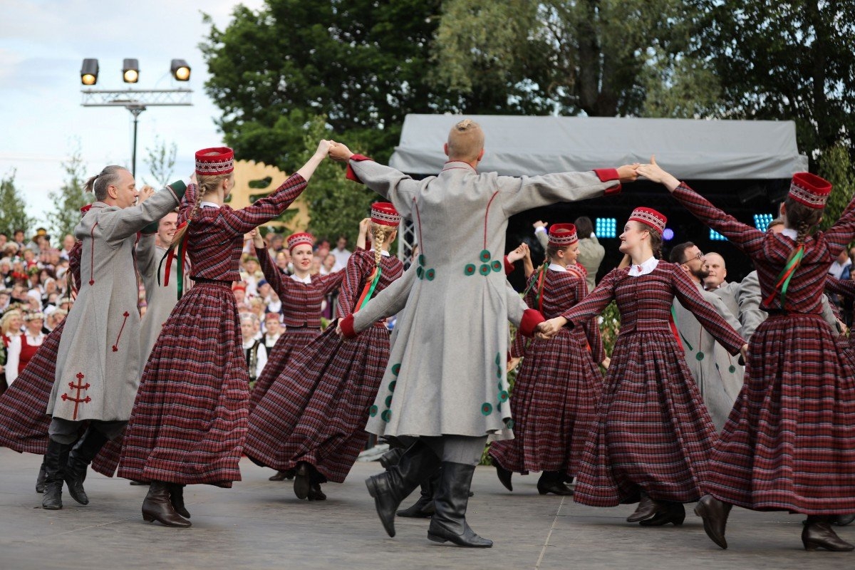 Emiļa Melngaiļa 145. gadu jubilejai veltītie mūzikas svētki (Foto: Evija Trifanova)