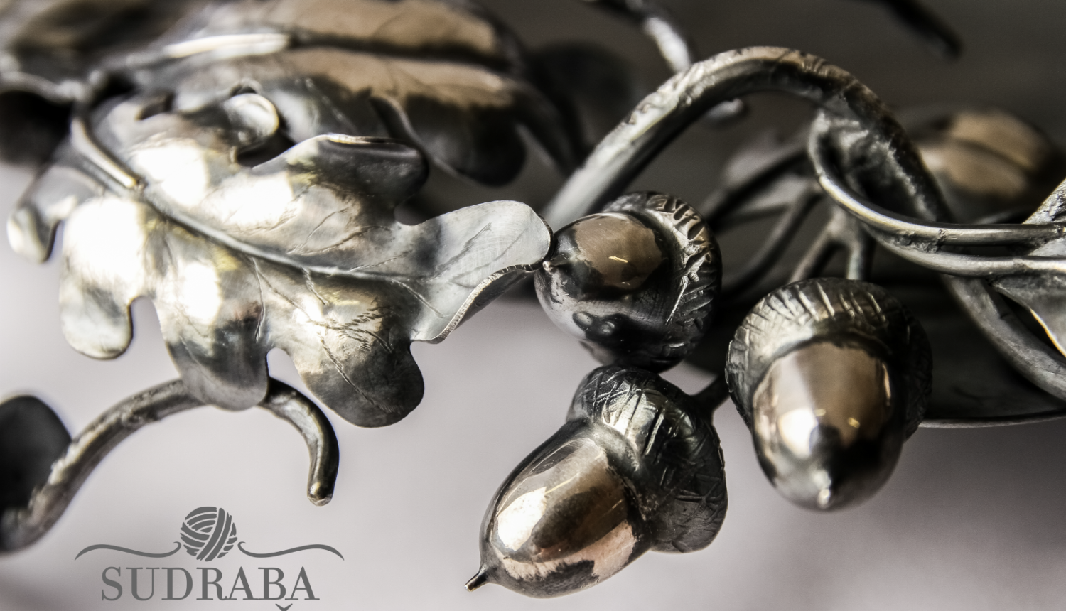 Lai veicinātu Limbažu kā „Sudraba pilsētas” atpazīstamību, pašvaldība plāno slēgt līgumu ar nodibinājumu fondu „SUDRABA LIMBAŽI”