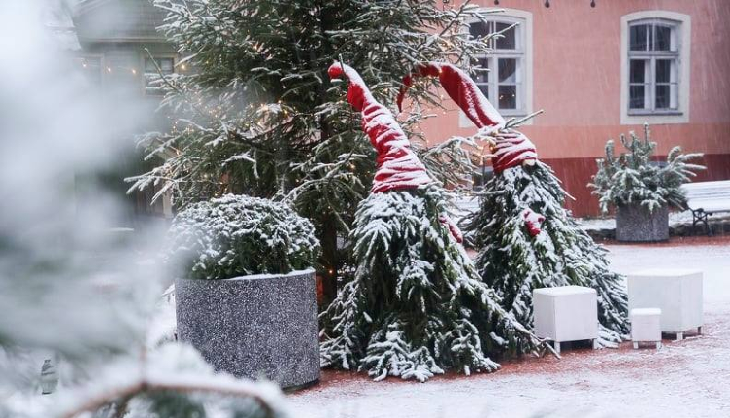 Aicinām Limbažu pilsētas un novada iedzīvotājus, iestādes un uzņēmumus - ikvienu interesentu - iesaistīties kopīga Rūķu ceļa veidošanā
