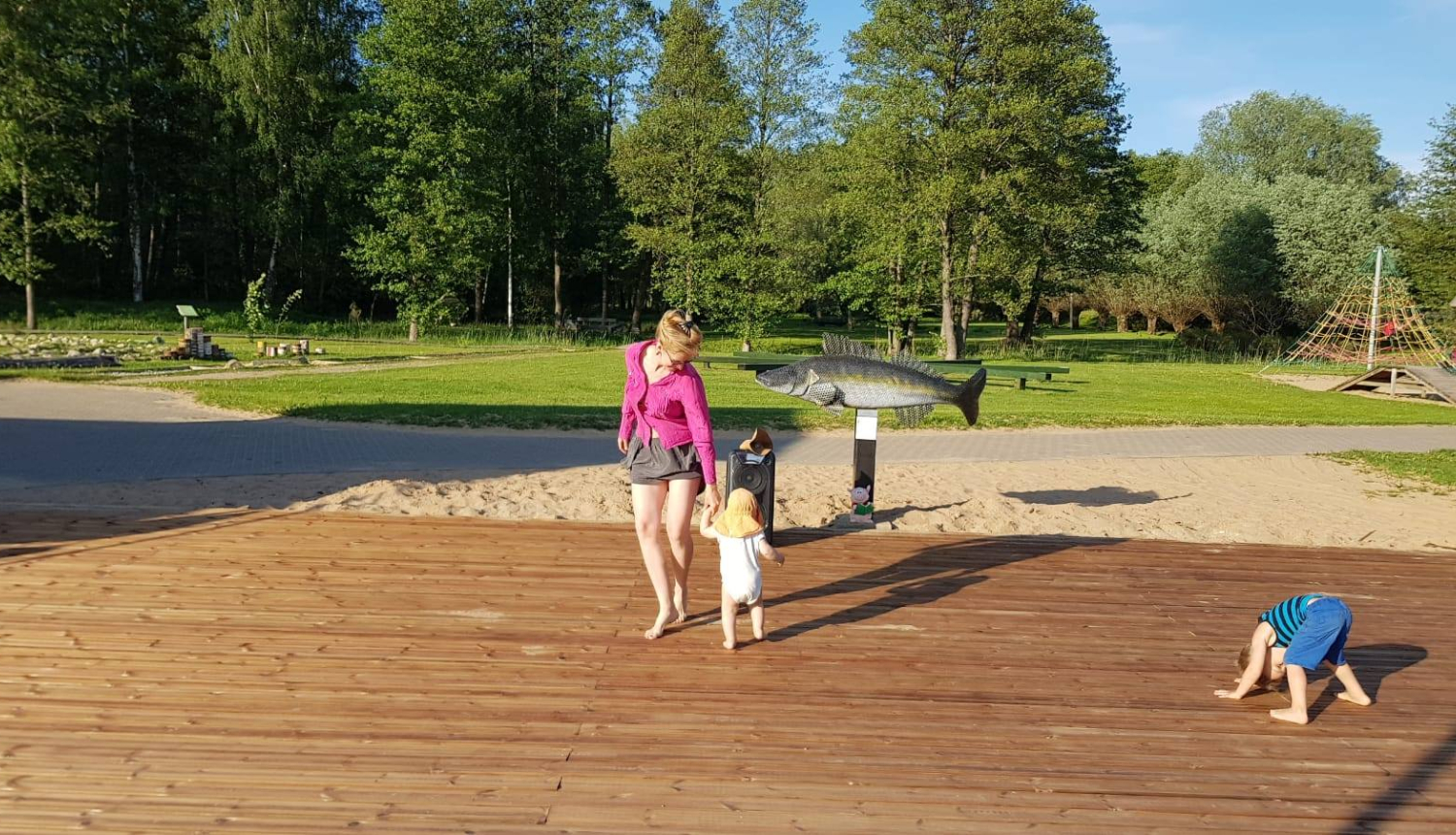 30. maijā Lielezera pludmalē norisināsies kustību nodarbība vienam lielam un vienam mazam, proti, vecākam ar bērnu