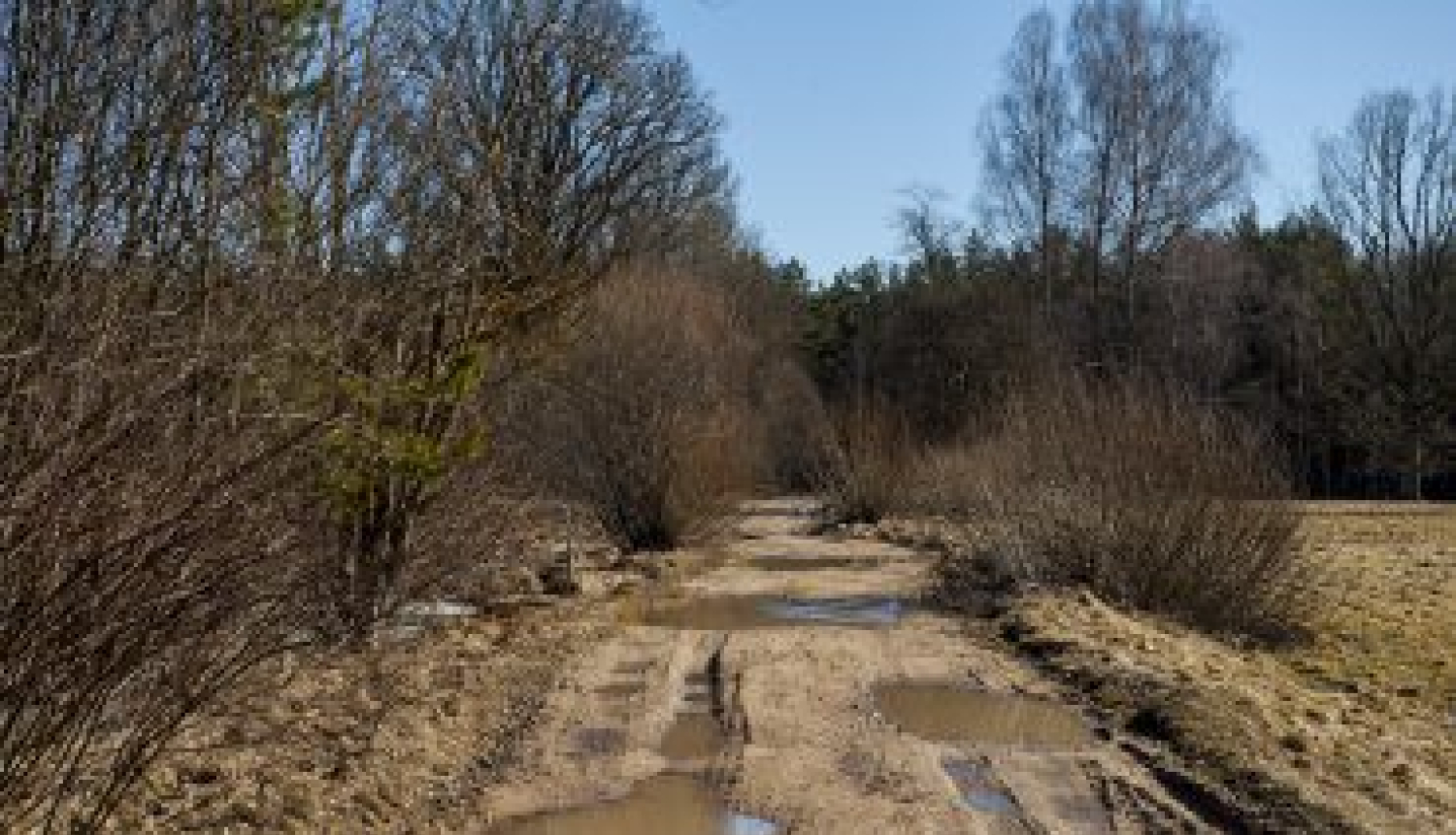 Pieaug grants ceļu posmu skaits, kuros šķīdoņa dēļ ieviesti masas ierobežojumi
