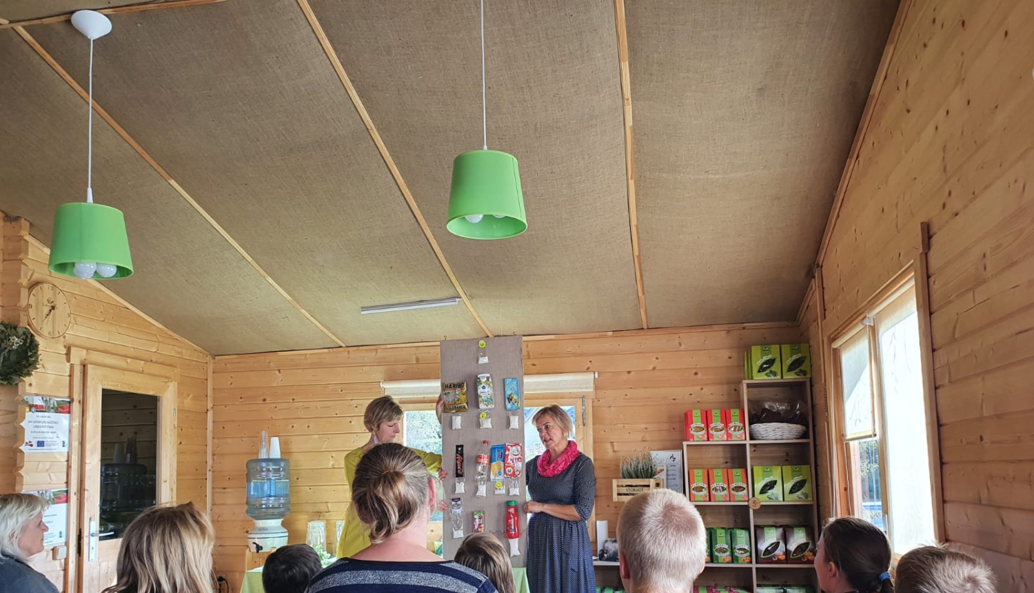 Lādezera bibliotēkas lasītāji devās mācību ekskursijā uz Cēsu Centrālo bibliotēku