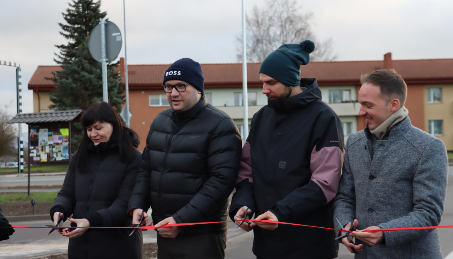 ceļa atklāšana mandegas