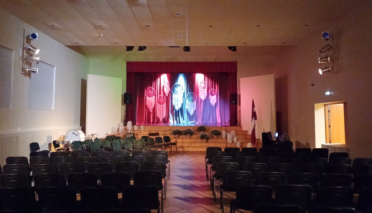 Skatuves gaismas Pociema kultūras namā