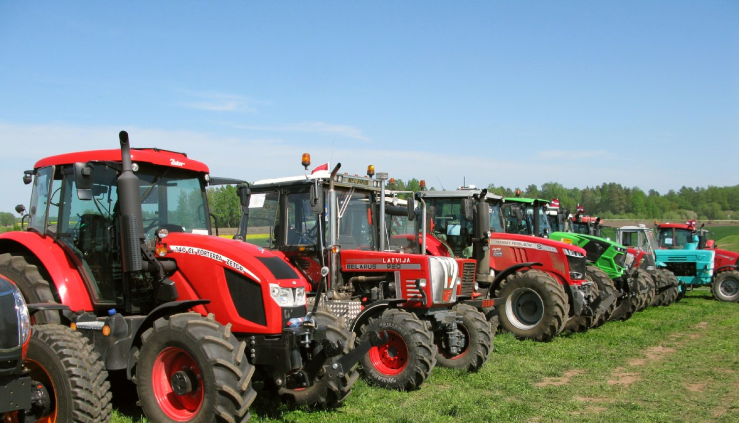 Sākas traktortehnikas valsts tehnisko apskašu sezona