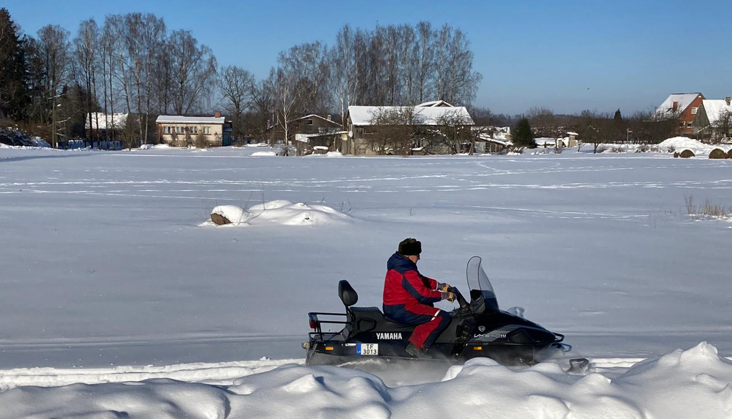 Lādezerā un Ozolainē izveidota slēpošanas trase