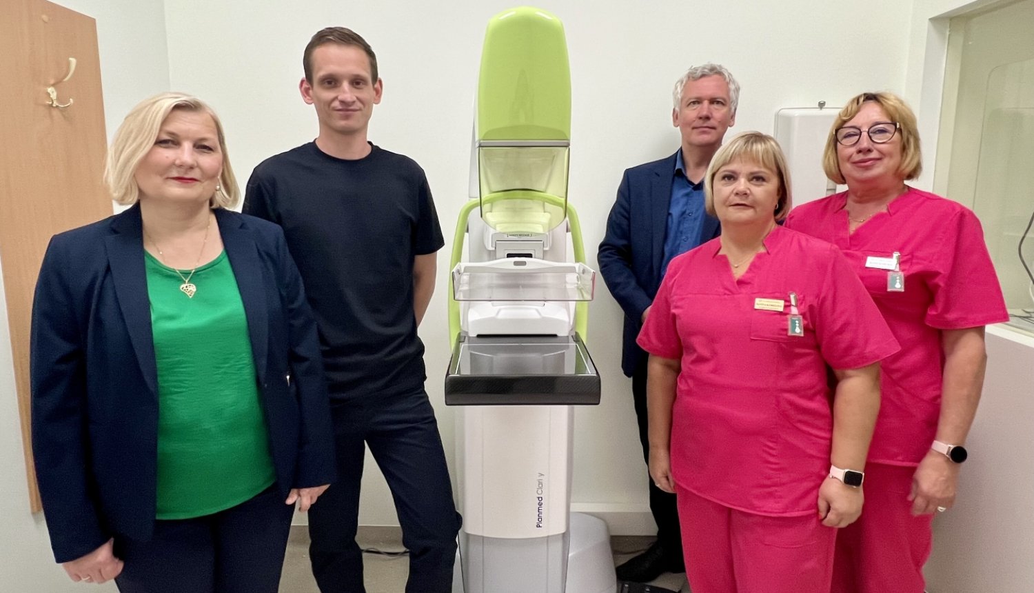 Limbažu slimnīcā atklāts digitālais mamogrāfs