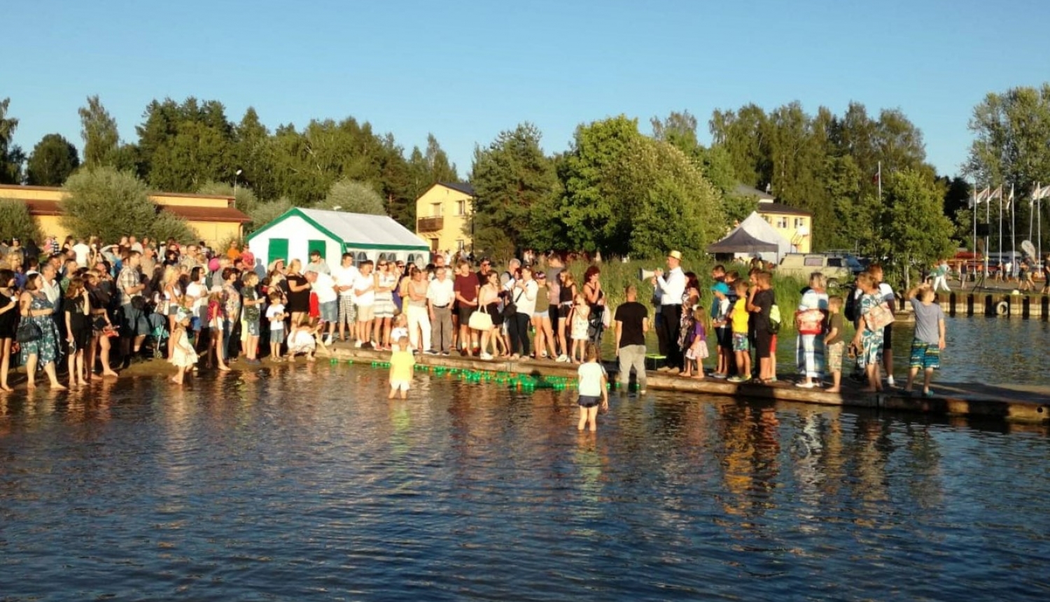 Labdarības Bumbu rallijā Limbažos izdodas piesaistīt 915 eiro vietējo projektu realizācijai