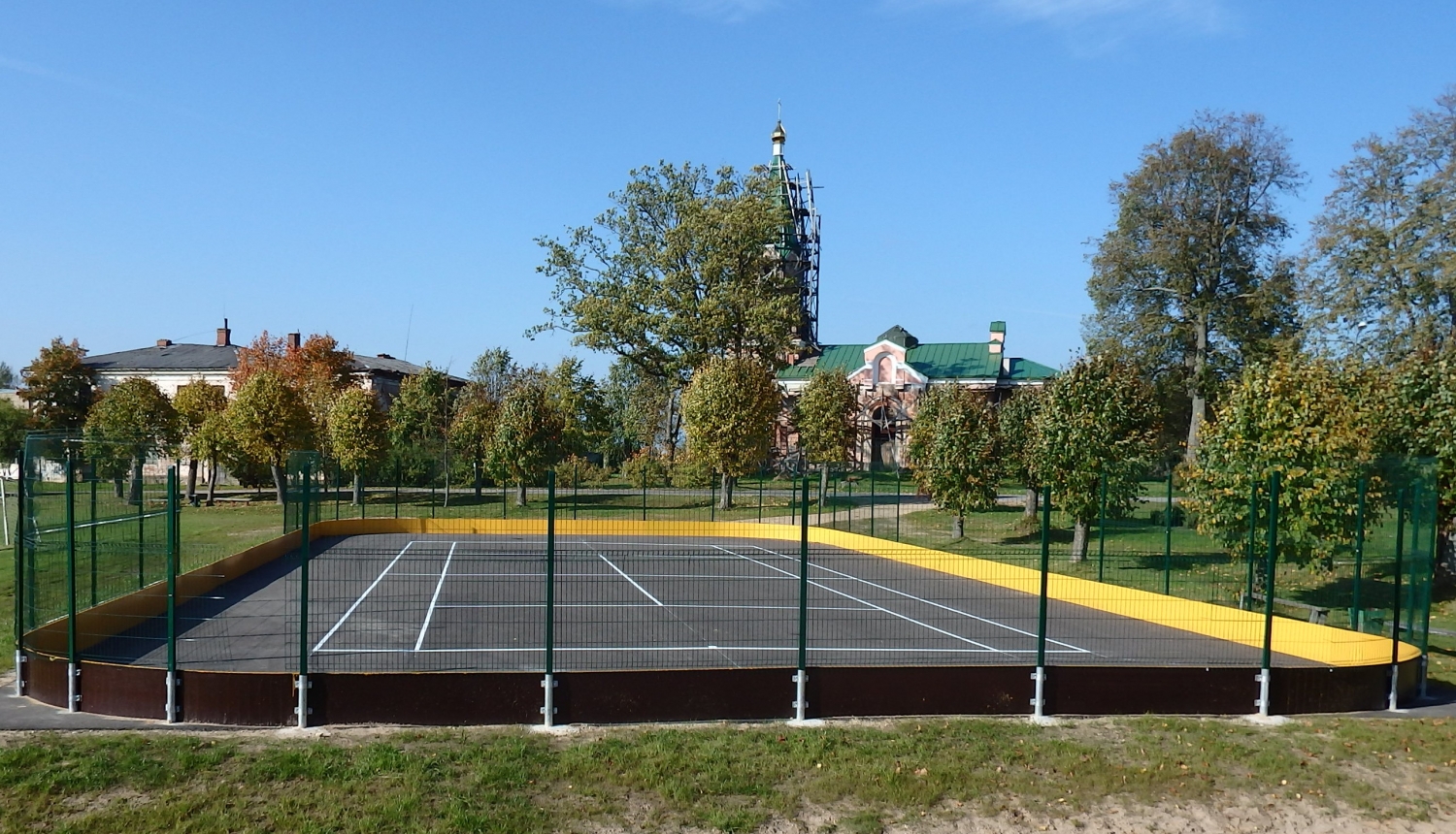 Hokeja – florbola laukums Pociemā pieejams visiem aktīvā dzīvesveida piekritējiem
