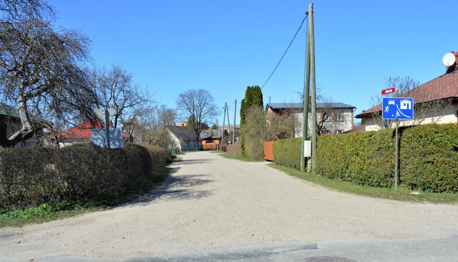 Limbažu novada pašvaldība turpina novada ielu remonta būvdarbus